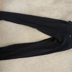 Women's Lululemon leggings size 6